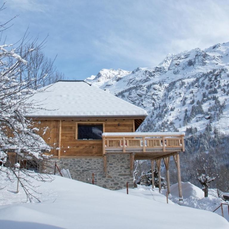 Chalet Augustin Villa วูจานีย์ ภายนอก รูปภาพ